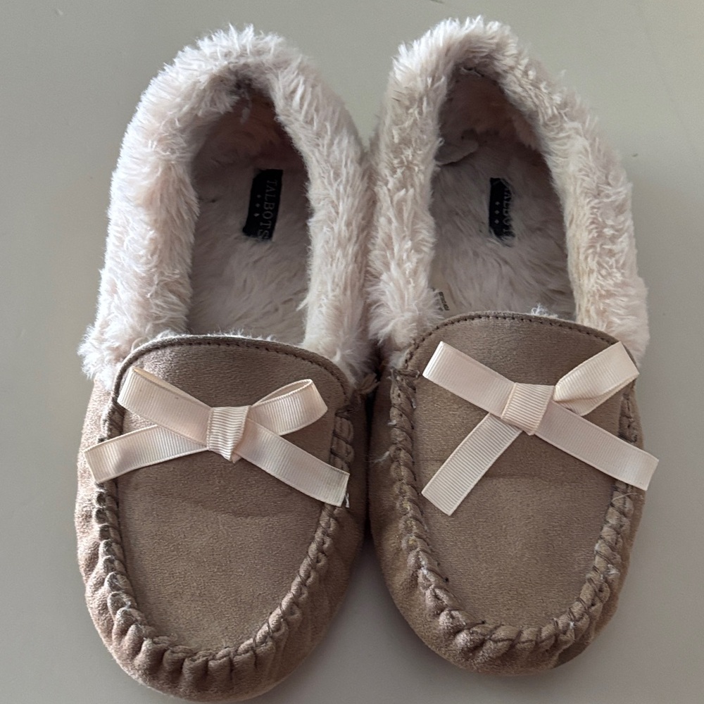 Talbots Beige Women's Slippers with Ribbon Accent